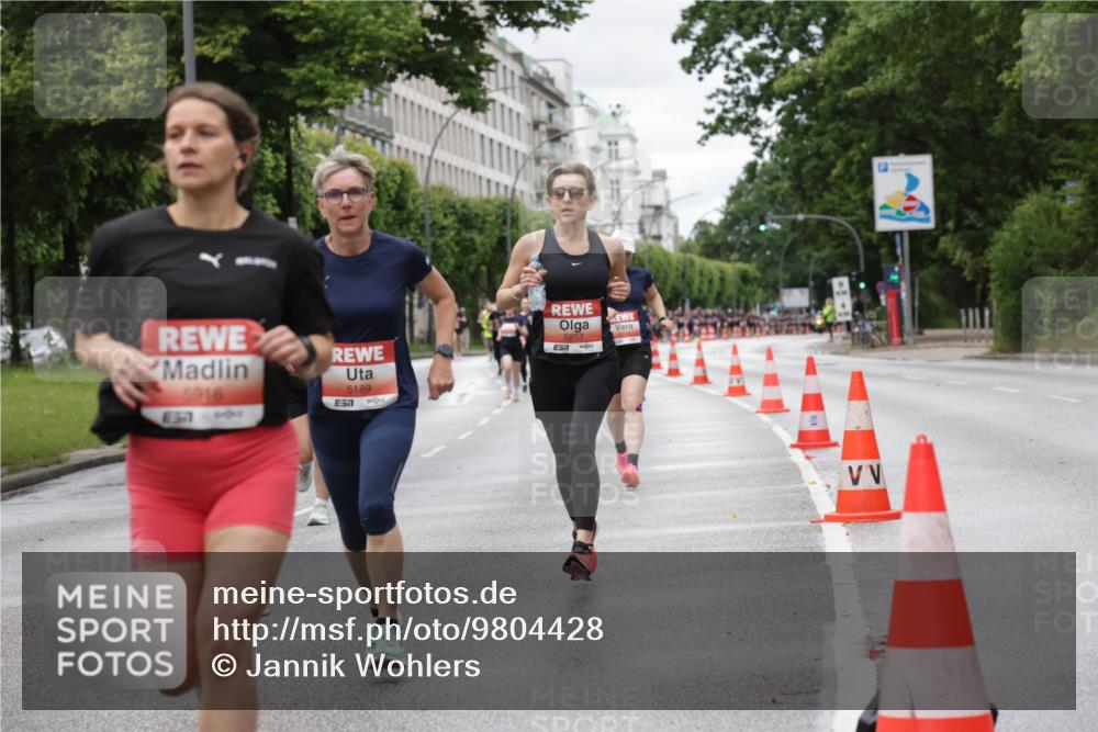 14.06.2026 - REWE Women's Run Jannik Wohlers http://msf.ph/oto/9804428 14.06.2026 10:38:01 Laufen 6916, 5189, 5953 meine-sportfotos.de