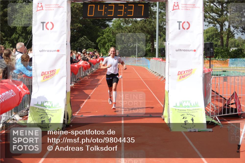 14.06.2026 - 7 Türme Triathlon Andreas Tolksdorf http://msf.ph/oto/9804435 14.06.2026 15:33:35 Ziel 643, 665, 1104 meine-sportfotos.de