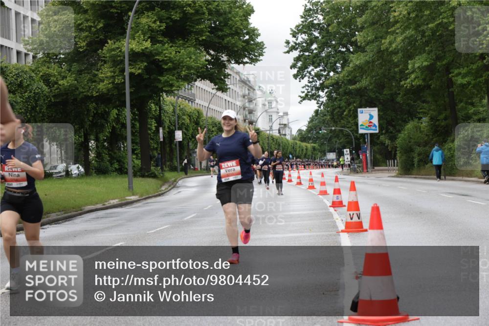 14.06.2026 - REWE Women's Run Jannik Wohlers http://msf.ph/oto/9804452 14.06.2026 10:38:03 Laufen  meine-sportfotos.de