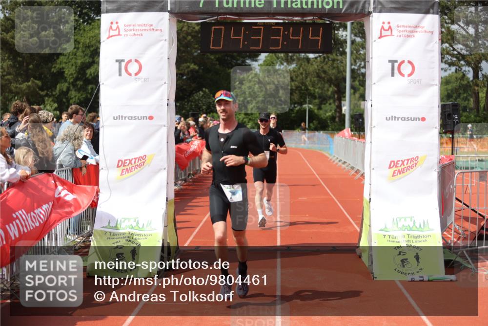 14.06.2026 - 7 Türme Triathlon Andreas Tolksdorf http://msf.ph/oto/9804461 14.06.2026 15:33:43 Ziel 649, 665, 1104, 1158 meine-sportfotos.de