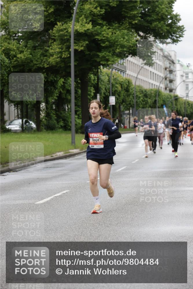 14.06.2026 - REWE Women's Run Jannik Wohlers http://msf.ph/oto/9804484 14.06.2026 10:38:07 Laufen 5594 meine-sportfotos.de