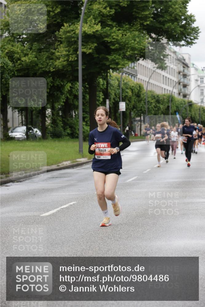 14.06.2026 - REWE Women's Run Jannik Wohlers http://msf.ph/oto/9804486 14.06.2026 10:38:07 Laufen 5594 meine-sportfotos.de