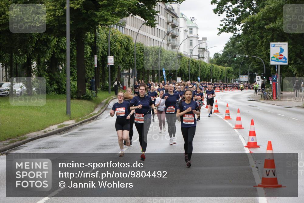 14.06.2026 - REWE Women's Run Jannik Wohlers http://msf.ph/oto/9804492 14.06.2026 10:38:10 Laufen  meine-sportfotos.de
