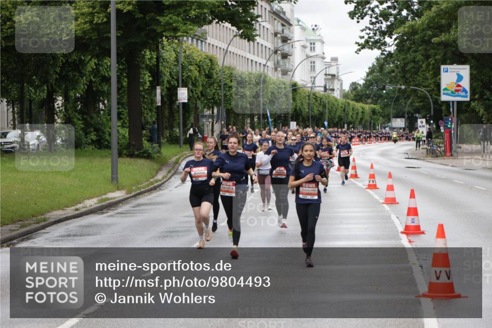 14.06.2026 - REWE Women's Run Jannik Wohlers http://msf.ph/oto/9804493 14.06.2026 10:38:10 Laufen  meine-sportfotos.de