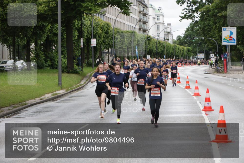 14.06.2026 - REWE Women's Run Jannik Wohlers http://msf.ph/oto/9804496 14.06.2026 10:38:11 Laufen  meine-sportfotos.de