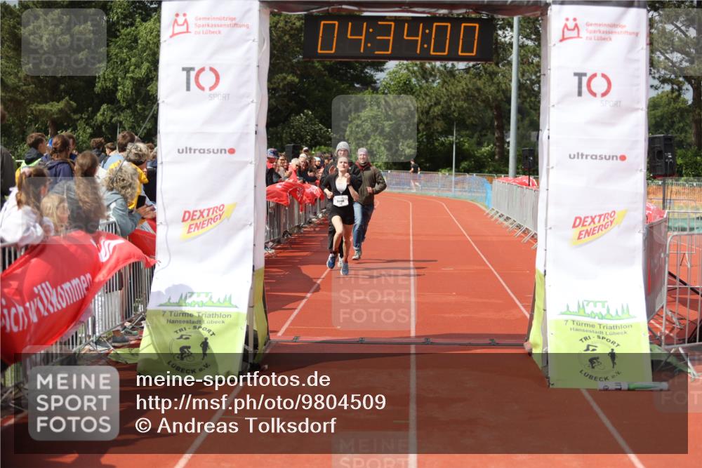 14.06.2026 - 7 Türme Triathlon Andreas Tolksdorf http://msf.ph/oto/9804509 14.06.2026 15:33:58 Ziel 898 meine-sportfotos.de