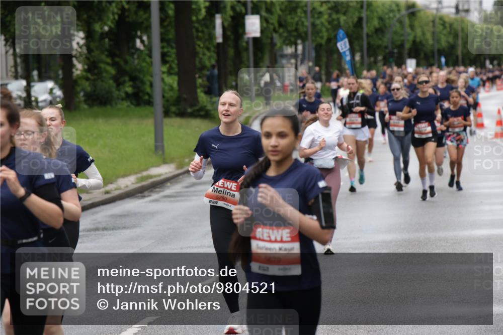14.06.2026 - REWE Women's Run Jannik Wohlers http://msf.ph/oto/9804521 14.06.2026 10:38:14 Laufen 5790, 1679 meine-sportfotos.de