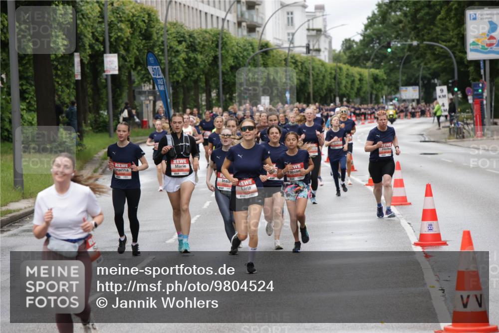 14.06.2026 - REWE Women's Run Jannik Wohlers http://msf.ph/oto/9804524 14.06.2026 10:38:17 Laufen 500, 5979 meine-sportfotos.de