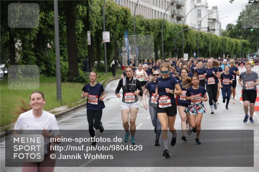 14.06.2026 - REWE Women's Run Jannik Wohlers http://msf.ph/oto/9804529 14.06.2026 10:38:18 Laufen  meine-sportfotos.de