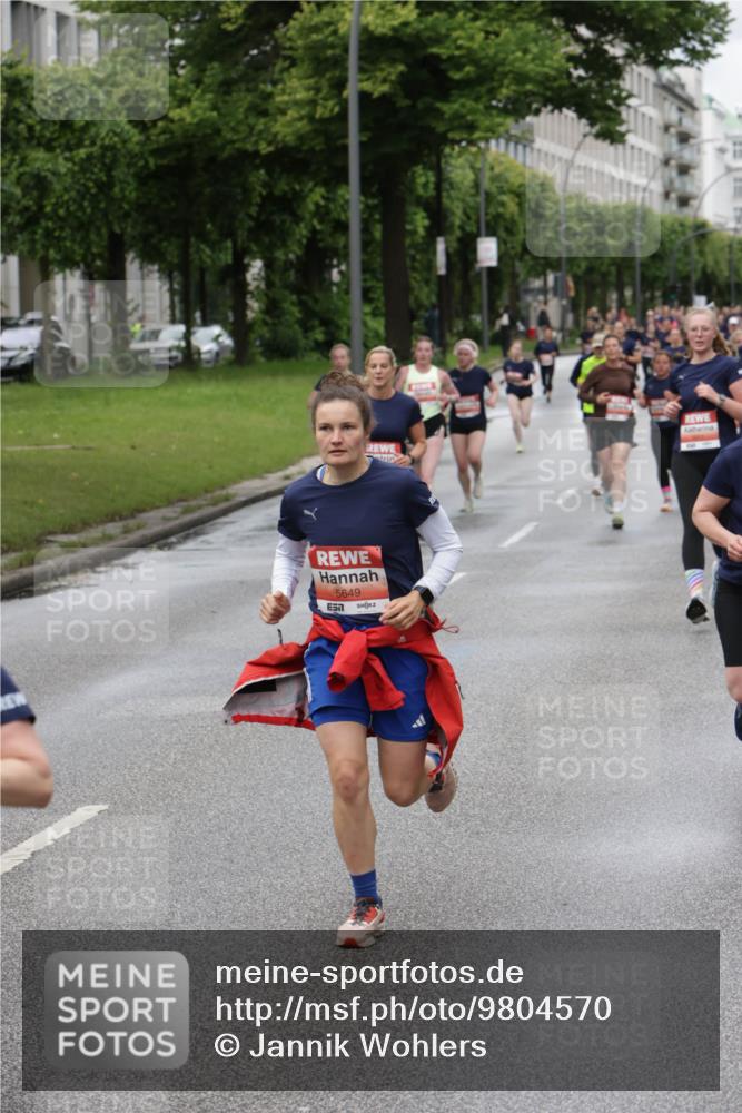 14.06.2026 - REWE Women's Run Jannik Wohlers http://msf.ph/oto/9804570 14.06.2026 10:38:25 Laufen 5649 meine-sportfotos.de