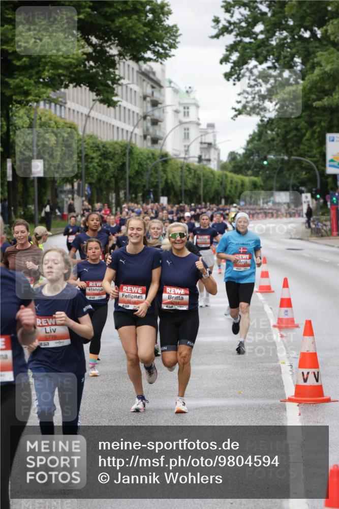 14.06.2026 - REWE Women's Run Jannik Wohlers http://msf.ph/oto/9804594 14.06.2026 10:38:28 Laufen 5245, 5244, 5778 meine-sportfotos.de