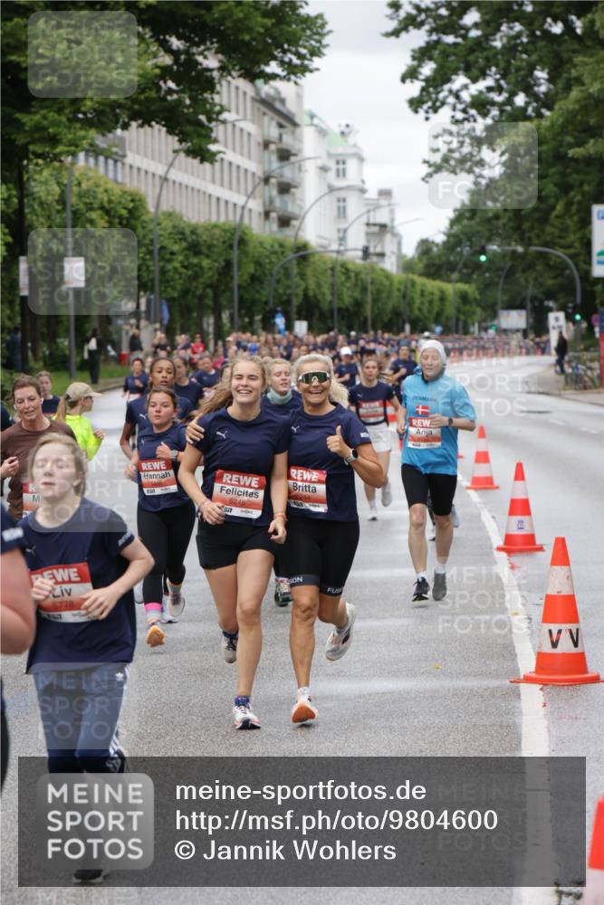 14.06.2026 - REWE Women's Run Jannik Wohlers http://msf.ph/oto/9804600 14.06.2026 10:38:28 Laufen 5778, 244, 5245 meine-sportfotos.de