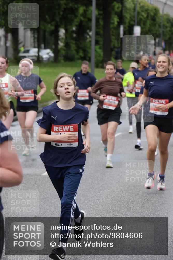 14.06.2026 - REWE Women's Run Jannik Wohlers http://msf.ph/oto/9804606 14.06.2026 10:38:29 Laufen  meine-sportfotos.de