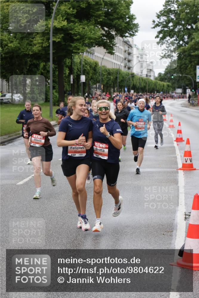 14.06.2026 - REWE Women's Run Jannik Wohlers http://msf.ph/oto/9804622 14.06.2026 10:38:30 Laufen 651, 5245, 7, 244 meine-sportfotos.de