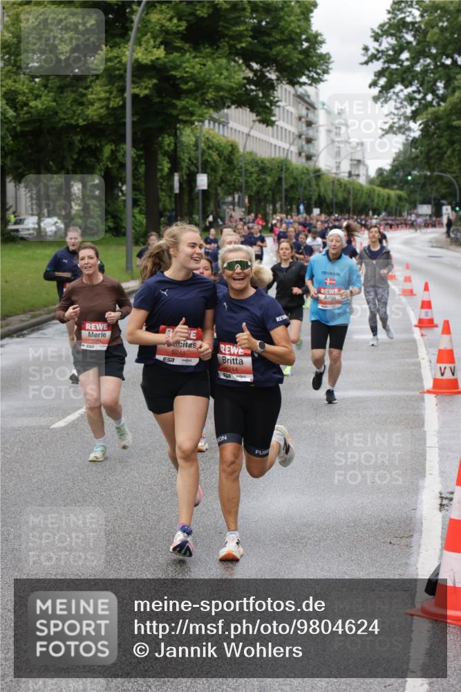 14.06.2026 - REWE Women's Run Jannik Wohlers http://msf.ph/oto/9804624 14.06.2026 10:38:30 Laufen 5245, 7, 244 meine-sportfotos.de