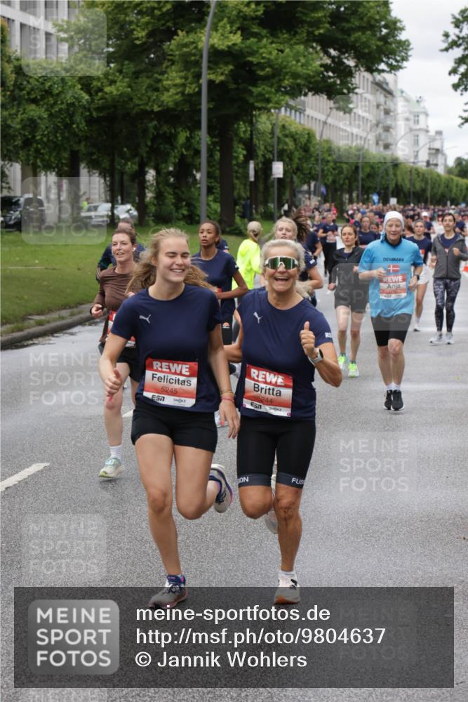14.06.2026 - REWE Women's Run Jannik Wohlers http://msf.ph/oto/9804637 14.06.2026 10:38:31 Laufen 5245, 57, 6244 meine-sportfotos.de