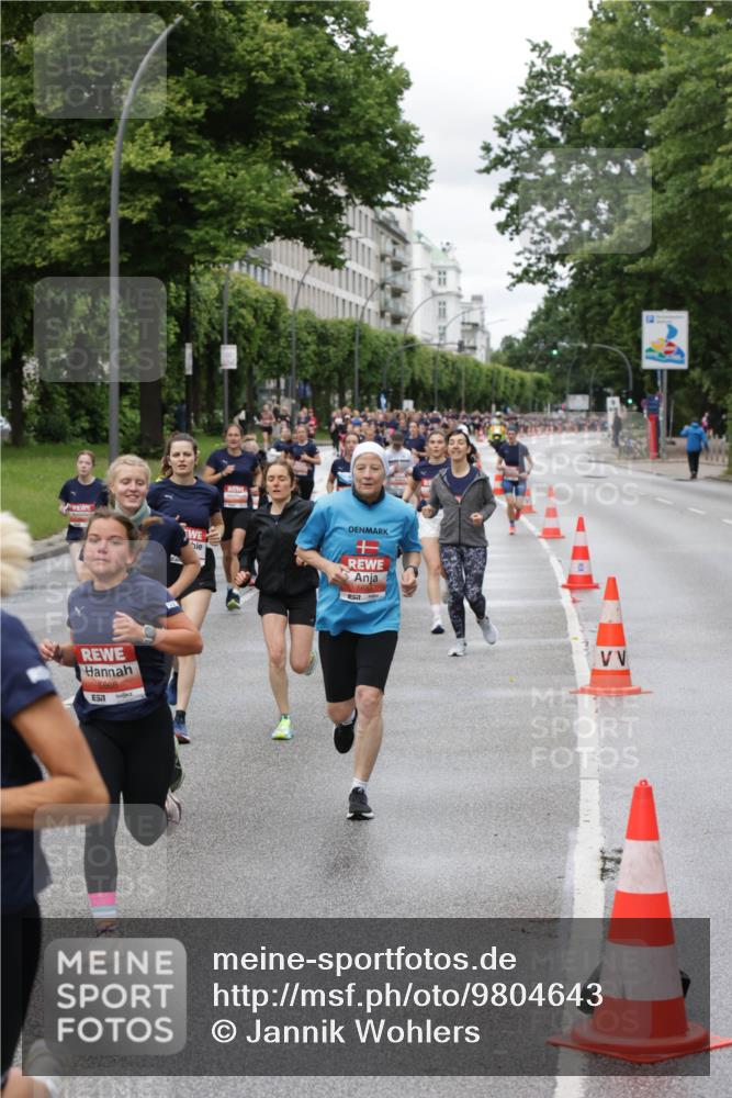 14.06.2026 - REWE Women's Run Jannik Wohlers http://msf.ph/oto/9804643 14.06.2026 10:38:32 Laufen 5868 meine-sportfotos.de