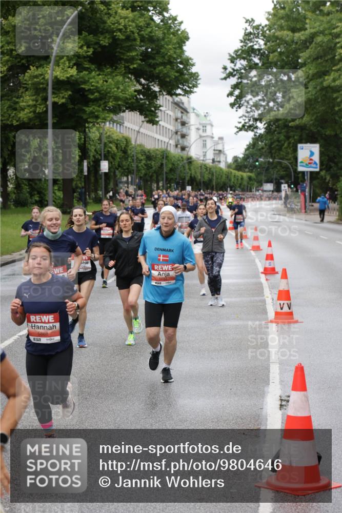 14.06.2026 - REWE Women's Run Jannik Wohlers http://msf.ph/oto/9804646 14.06.2026 10:38:32 Laufen 5868, 728, 5683 meine-sportfotos.de