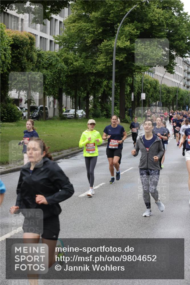 14.06.2026 - REWE Women's Run Jannik Wohlers http://msf.ph/oto/9804652 14.06.2026 10:38:34 Laufen  meine-sportfotos.de