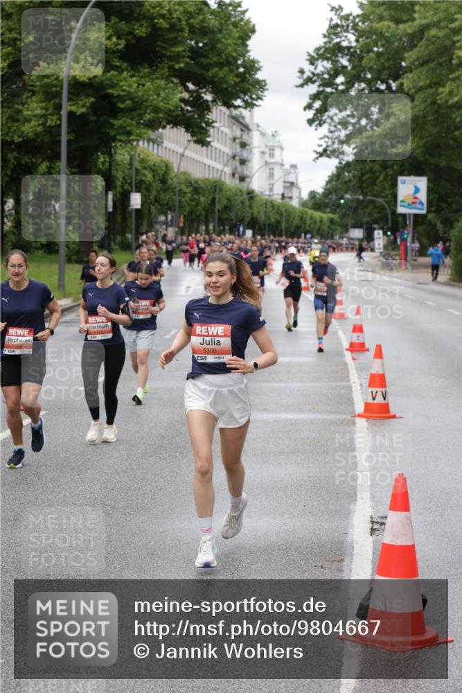 14.06.2026 - REWE Women's Run Jannik Wohlers http://msf.ph/oto/9804667 14.06.2026 10:38:36 Laufen 5308, 7 meine-sportfotos.de