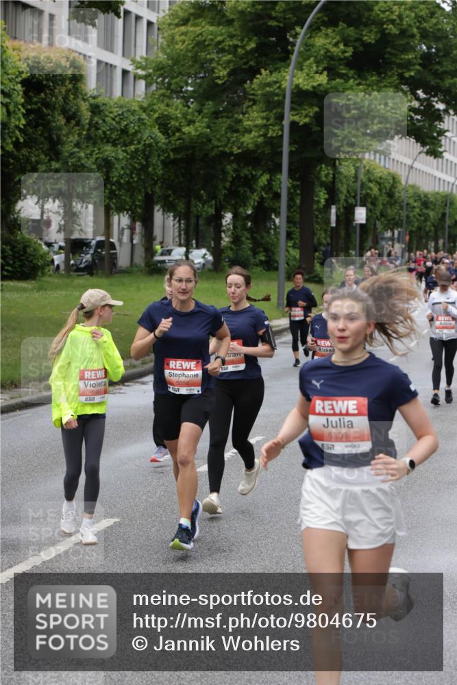14.06.2026 - REWE Women's Run Jannik Wohlers http://msf.ph/oto/9804675 14.06.2026 10:38:37 Laufen 5556, 7, 5308 meine-sportfotos.de