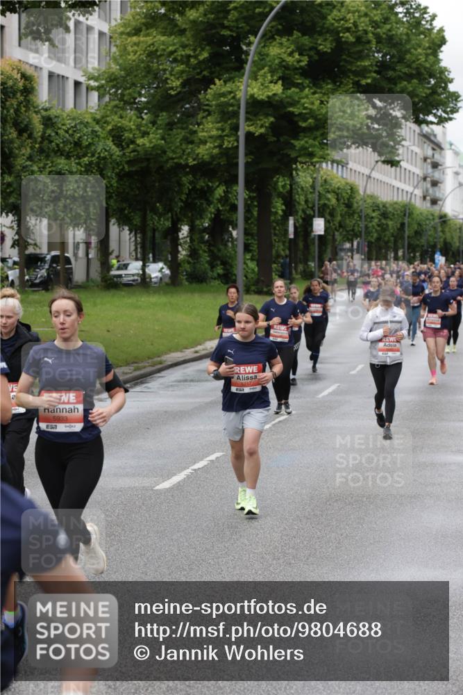 14.06.2026 - REWE Women's Run Jannik Wohlers http://msf.ph/oto/9804688 14.06.2026 10:38:38 Laufen 5933, 7, 5217 meine-sportfotos.de