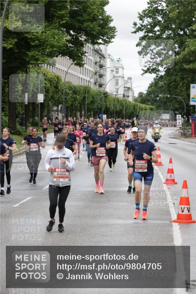 14.06.2026 - REWE Women's Run Jannik Wohlers http://msf.ph/oto/9804705 14.06.2026 10:38:39 Laufen 5660, 57 meine-sportfotos.de