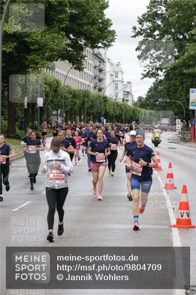 14.06.2026 - REWE Women's Run Jannik Wohlers http://msf.ph/oto/9804709 14.06.2026 10:38:39 Laufen 5660, 57 meine-sportfotos.de