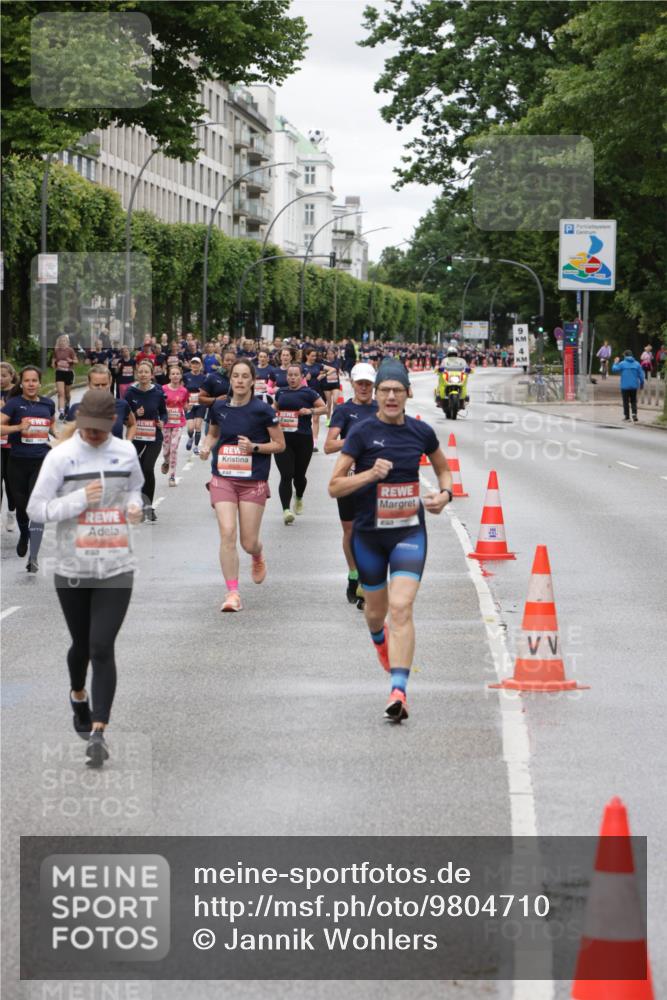 14.06.2026 - REWE Women's Run Jannik Wohlers http://msf.ph/oto/9804710 14.06.2026 10:38:40 Laufen 57 meine-sportfotos.de