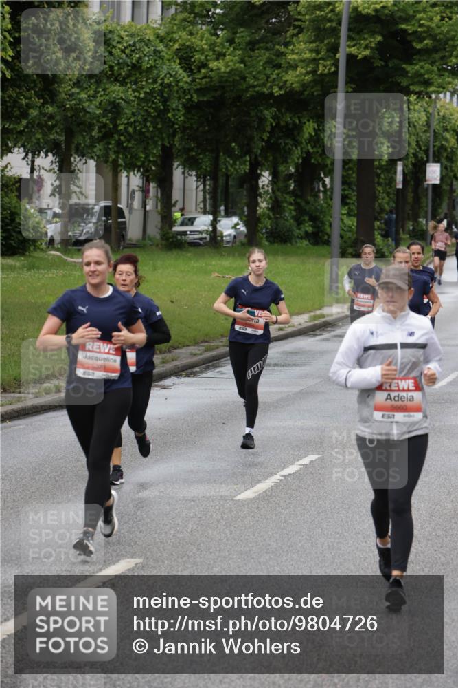 14.06.2026 - REWE Women's Run Jannik Wohlers http://msf.ph/oto/9804726 14.06.2026 10:38:41 Laufen 5070, 5660 meine-sportfotos.de