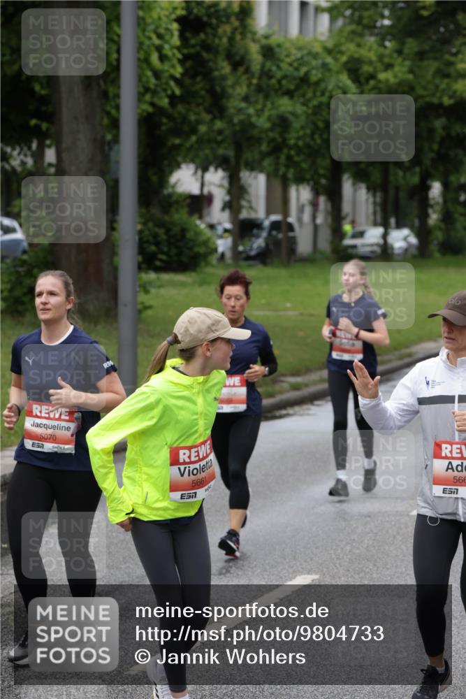 14.06.2026 - REWE Women's Run Jannik Wohlers http://msf.ph/oto/9804733 14.06.2026 10:38:42 Laufen 5070, 5661, 566 meine-sportfotos.de