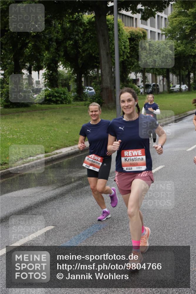 14.06.2026 - REWE Women's Run Jannik Wohlers http://msf.ph/oto/9804766 14.06.2026 10:38:46 Laufen 5729, 6023, 7 meine-sportfotos.de