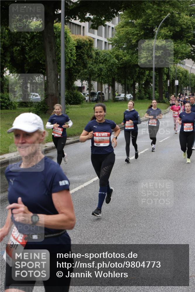 14.06.2026 - REWE Women's Run Jannik Wohlers http://msf.ph/oto/9804773 14.06.2026 10:38:47 Laufen 6055 meine-sportfotos.de