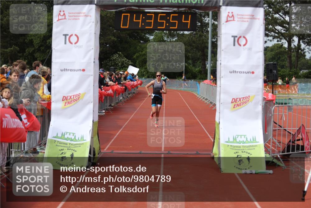 14.06.2026 - 7 Türme Triathlon Andreas Tolksdorf http://msf.ph/oto/9804789 14.06.2026 15:35:53 Ziel 963, 1703 meine-sportfotos.de
