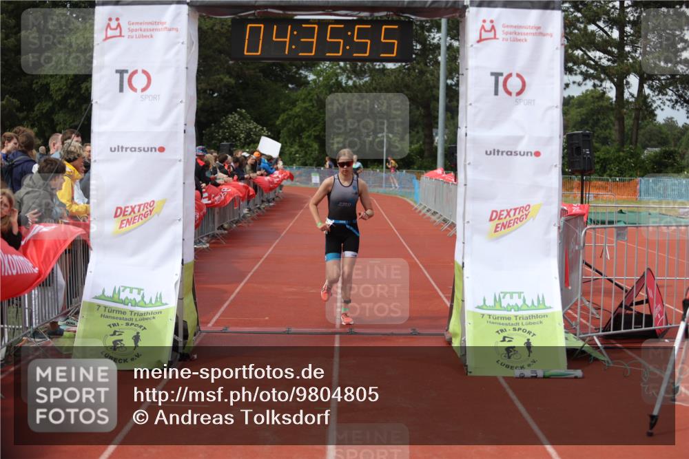 14.06.2026 - 7 Türme Triathlon Andreas Tolksdorf http://msf.ph/oto/9804805 14.06.2026 15:35:54 Ziel 963, 1703 meine-sportfotos.de