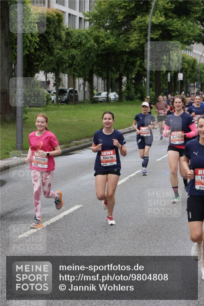 14.06.2026 - REWE Women's Run Jannik Wohlers http://msf.ph/oto/9804808 14.06.2026 10:38:53 Laufen 5340, 5213 meine-sportfotos.de