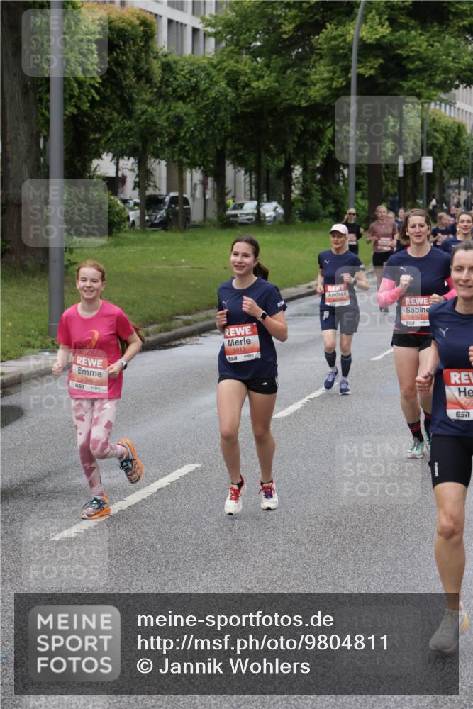 14.06.2026 - REWE Women's Run Jannik Wohlers http://msf.ph/oto/9804811 14.06.2026 10:38:53 Laufen 5340, 5213, 577, 5107, 55 meine-sportfotos.de