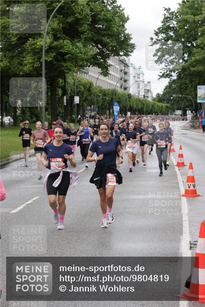 14.06.2026 - REWE Women's Run Jannik Wohlers http://msf.ph/oto/9804819 14.06.2026 10:38:55 Laufen 30 meine-sportfotos.de