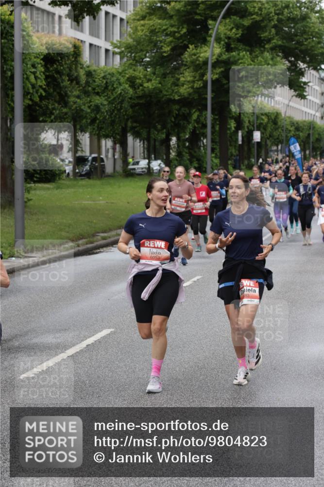 14.06.2026 - REWE Women's Run Jannik Wohlers http://msf.ph/oto/9804823 14.06.2026 10:38:56 Laufen 6053, 583 meine-sportfotos.de