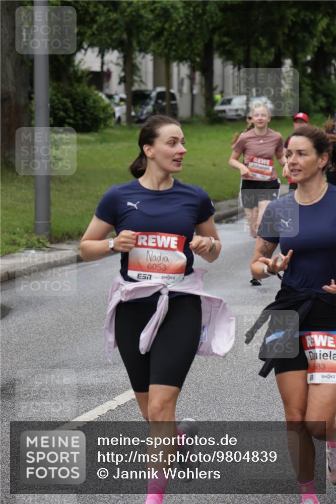 14.06.2026 - REWE Women's Run Jannik Wohlers http://msf.ph/oto/9804839 14.06.2026 10:38:57 Laufen 6053, 683 meine-sportfotos.de