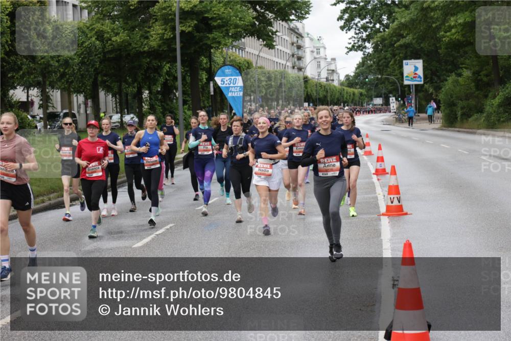 14.06.2026 - REWE Women's Run Jannik Wohlers http://msf.ph/oto/9804845 14.06.2026 10:38:59 Laufen 2, 5, 30 meine-sportfotos.de