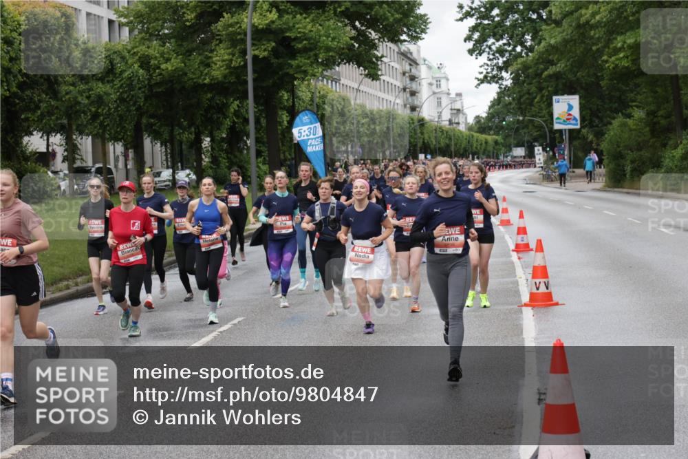 14.06.2026 - REWE Women's Run Jannik Wohlers http://msf.ph/oto/9804847 14.06.2026 10:38:59 Laufen 5, 30 meine-sportfotos.de