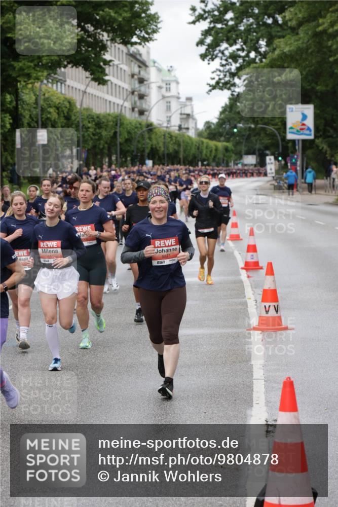 14.06.2026 - REWE Women's Run Jannik Wohlers http://msf.ph/oto/9804878 14.06.2026 10:39:04 Laufen 5111, 5871, 57 meine-sportfotos.de