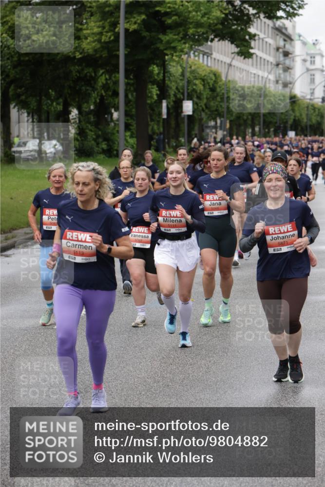 14.06.2026 - REWE Women's Run Jannik Wohlers http://msf.ph/oto/9804882 14.06.2026 10:39:05 Laufen 5067, 57, 5113, 5087, 5111, 7, 5871, 7 meine-sportfotos.de
