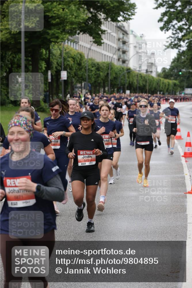 14.06.2026 - REWE Women's Run Jannik Wohlers http://msf.ph/oto/9804895 14.06.2026 10:39:06 Laufen 6471, 154, 5172, 57 meine-sportfotos.de