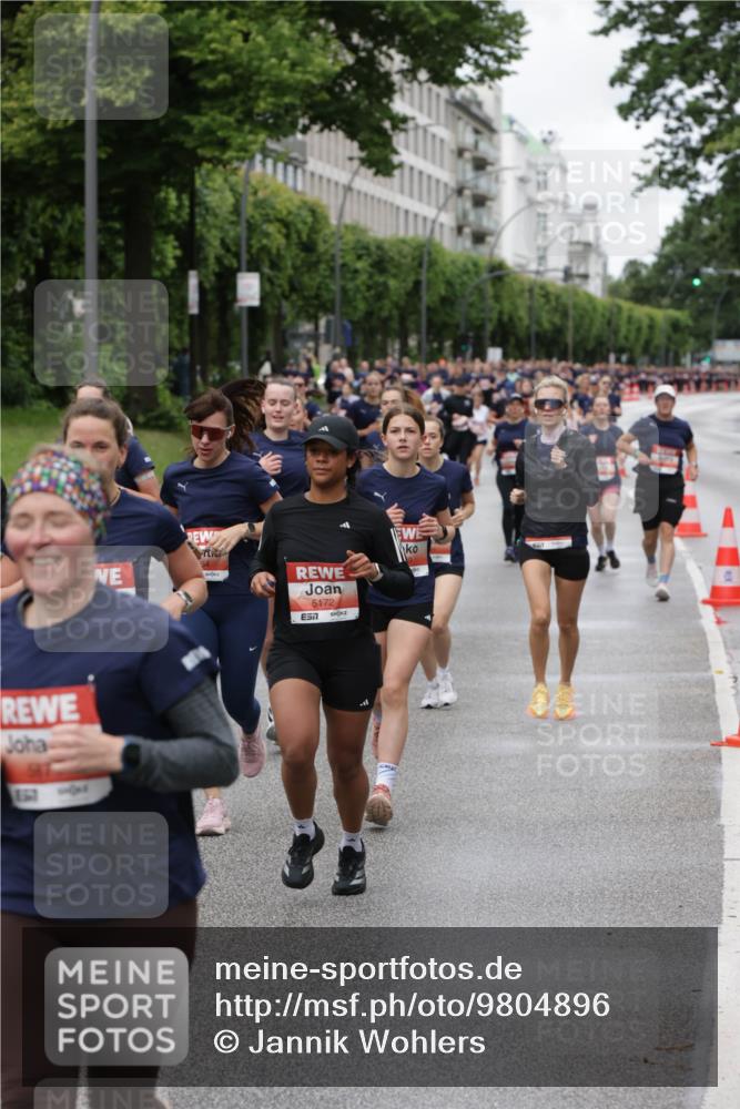 14.06.2026 - REWE Women's Run Jannik Wohlers http://msf.ph/oto/9804896 14.06.2026 10:39:06 Laufen 5172, 7 meine-sportfotos.de
