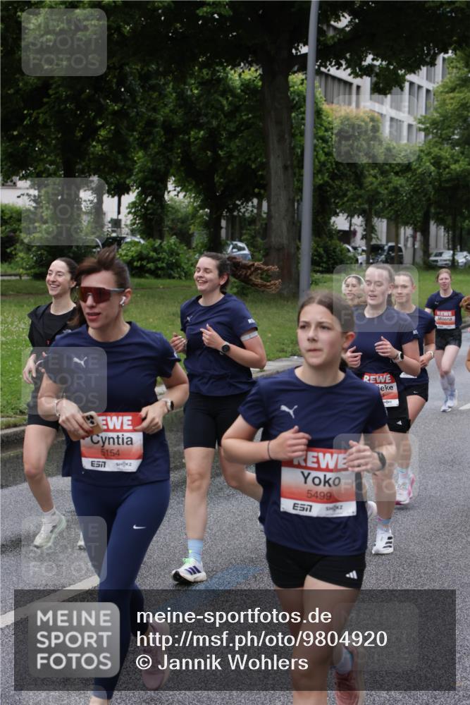 14.06.2026 - REWE Women's Run Jannik Wohlers http://msf.ph/oto/9804920 14.06.2026 10:39:10 Laufen 5154, 7, 5499, 7 meine-sportfotos.de