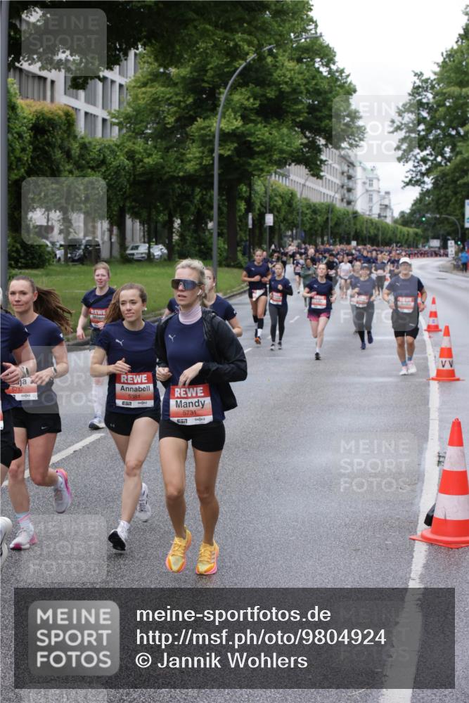 14.06.2026 - REWE Women's Run Jannik Wohlers http://msf.ph/oto/9804924 14.06.2026 10:39:10 Laufen 5712, 5381, 7, 5731 meine-sportfotos.de