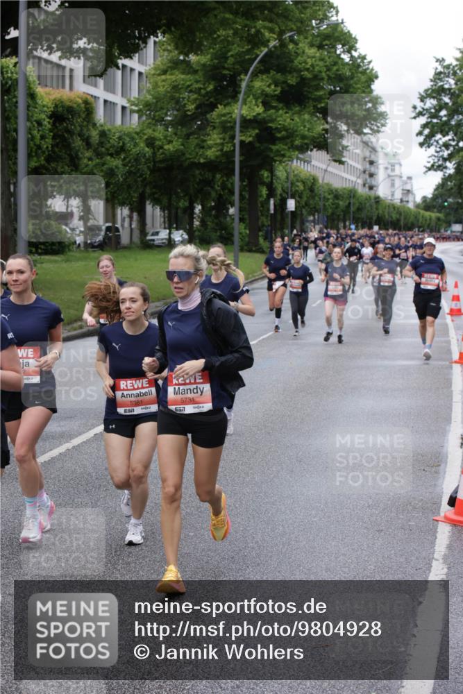 14.06.2026 - REWE Women's Run Jannik Wohlers http://msf.ph/oto/9804928 14.06.2026 10:39:11 Laufen 5381, 657, 5731, 577 meine-sportfotos.de