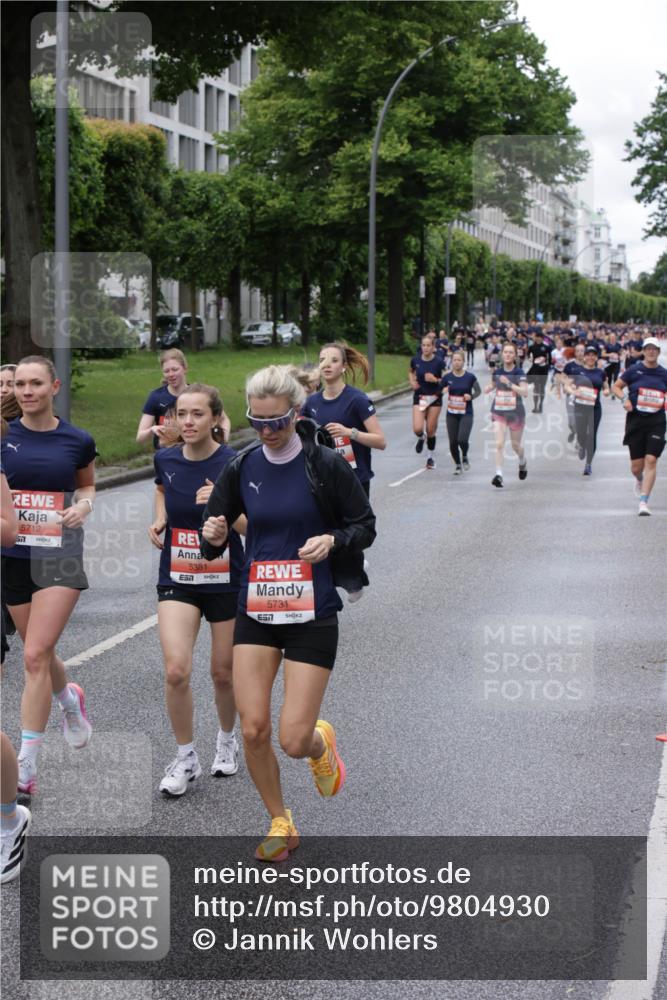 14.06.2026 - REWE Women's Run Jannik Wohlers http://msf.ph/oto/9804930 14.06.2026 10:39:11 Laufen 5712, 5381, 7, 5731, 657 meine-sportfotos.de